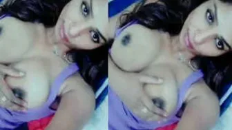 Busty Aunty From My Neighborhood Exposing Her Big Boobs For Me