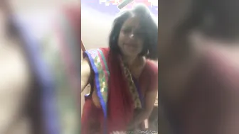 Horny Married Aunty Exposing Her Massive Tits For The Camera