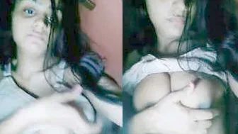 My GF Showing Her Natural Big Boobs Naked On My Phone