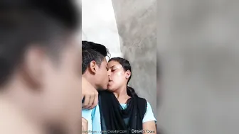 Desi Lovers From College Making Out And Getting Naked Together