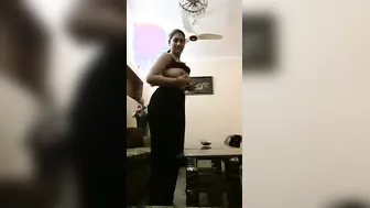 Married Bhabhi Lifting Her Top Revealing Her Soft Tits Closeup