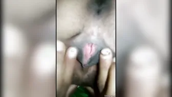 Young Babe Showing Her Tight Pussy To Boyfriend Over Video Call