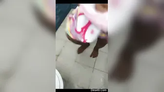 Cute Married Bhabhi Bathing Naked Caught On Hidden Cam