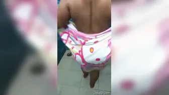Cute Married Bhabhi Bathing Naked Caught On Hidden Cam