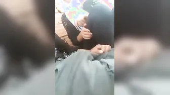 Giving My GF A Handjob Outdoors In Hidden Spot