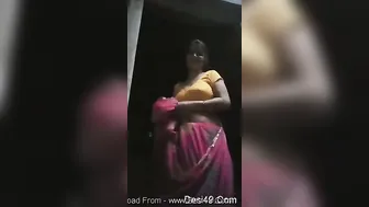 Village Bhabhi Exposing Her Boobs And Pussy For Me Alone
