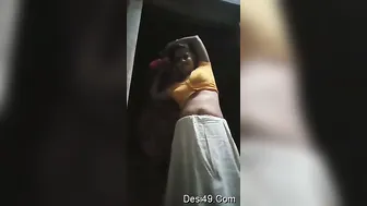 Village Bhabhi Exposing Her Boobs And Pussy For Me Alone