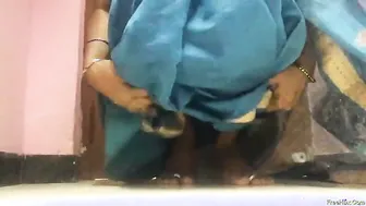 Tamil Babe Spreading Wide Showing Her Wet Pussy On Camera