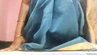 Tamil Babe Spreading Wide Showing Her Wet Pussy On Camera