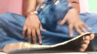 Tamil Babe Spreading Wide Showing Her Wet Pussy On Camera