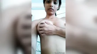 College GF Filming Her Naked Tits For Boyfriend On Phone