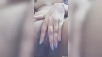 Cute Desi Babe Sending Nude Selfies To Her Boyfriend Late Night