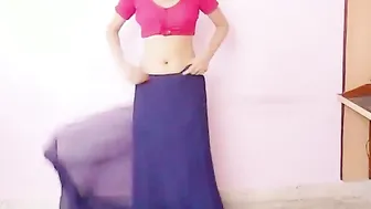 Desi Wife Dropping Her Saree Revealing Everything For Hubby Tonight