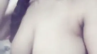 Hairy Pussy GF Recording Nude Selfie For Her Boyfriend