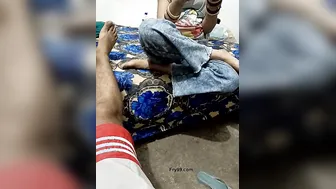 Desi Couple Streaming Their Private Session Fucking On Webcam
