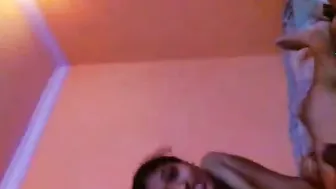 Horny Girl Getting Ready Spreading Her Legs Waiting For Dick