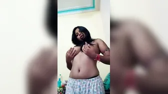 Desi GF Teasing Showing Off Her Natural Boobs At Home