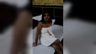 Married Wife Waiting In Hotel Room Ready To Get Fucked Tonight