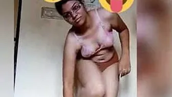 Indian GF Sending Me Naked Selfie Video Before I Visit