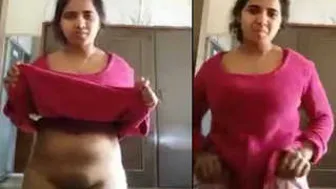 Married Bhabhi Showing Off Her Tits And Pussy In Selfie Video