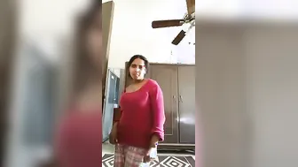 Married Bhabhi Showing Off Her Tits And Pussy In Selfie Video