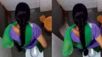 Mature Indian Aunty Pissing Outdoors Caught On Camera Secretly
