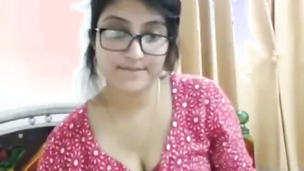 Slutty GF Exposing Her Round Ass And Dripping Wet Pussy