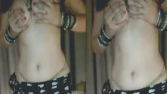 Punjabi Wife Showing Off Her Big Natural Boobs On Hidden Cam