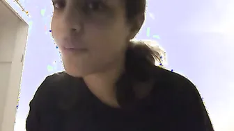 Cute Desi GF Fingering Her Wet Pussy Live On Camera