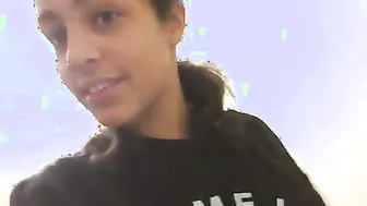 Cute Desi GF Fingering Her Wet Pussy Live On Camera