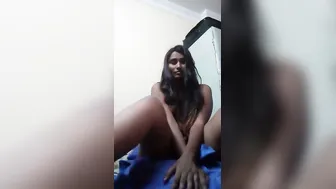 Desi Girl Stripping And Showing Her Naked Body On Webcam
