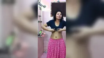 My GF Flashing Her Tits For Me In The Bathroom Mirror