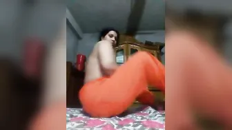 Desi Aunty From Next Door Exposing Her Body For Me On Cam