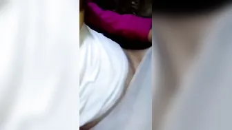 Indian Babe Flaunting Big Natural Boobs While Fingering Wet