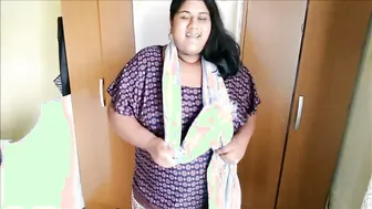 Thick Desi Aunty Stripping Naked And Showing Off Her Curves