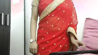 Hot Indian Babe Stripping Naked And Teasing On Live Webcam