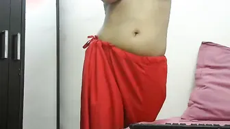 Hot Indian Babe Stripping Naked And Teasing On Live Webcam