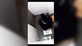 Horny Aunty Squatting Down And Pissing On The Bathroom Floor
