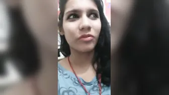 Village Girl Revealing Her Tight Body Parts During Video Call