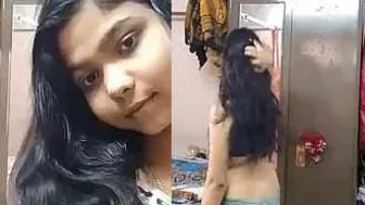 GF Taking Naked Ass Selfies Sending Them To Boyfriend