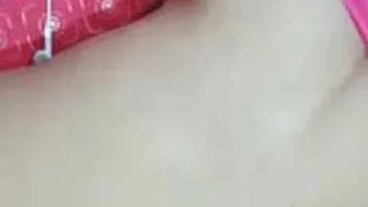 Married Bhabhi Stripping Naked Showing Everything On Live Cam