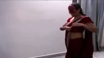 Bhabhi Dancing Seductively With Devar Wearing Red Saree At Home