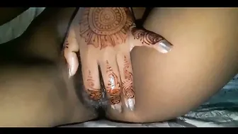 She Fingers Herself With Freshly Done Mehendi On Her Hands