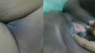 Horny Indian Aunty Fingering Her Wet Pussy Moaning So Loudly