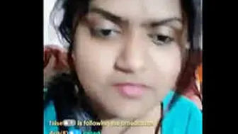 Cute Desi Babe Teasing With Her Soft Boobs During Late Night Live