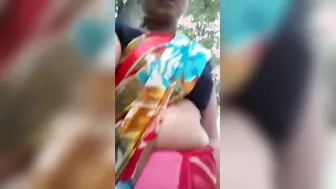 Aunty Exposing Her Big Tits And Shaved Pussy On Camera For Me