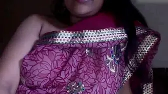 Busty Aunty Getting Nasty And Dirty Talking On Late Night Chat