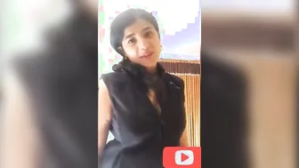 Naughty GF Records Herself Naked In Her Bedroom Mirror