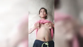 My GF Recording Herself Nude Sending Me Her Body Clips