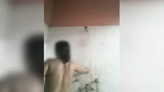 Bhabhi With Huge Boobs Taking Nude Bath Caught On Hidden Cam